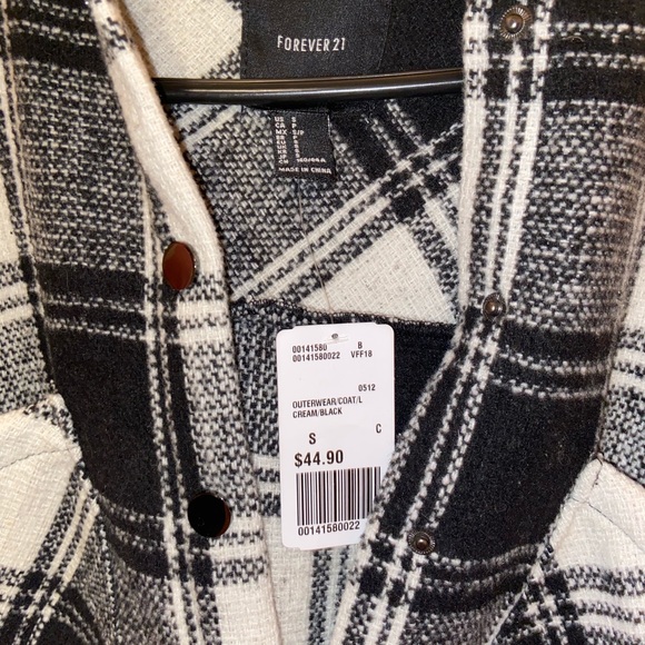 Forever 21 flannel pattern button up coat! - Picture 5 of 5